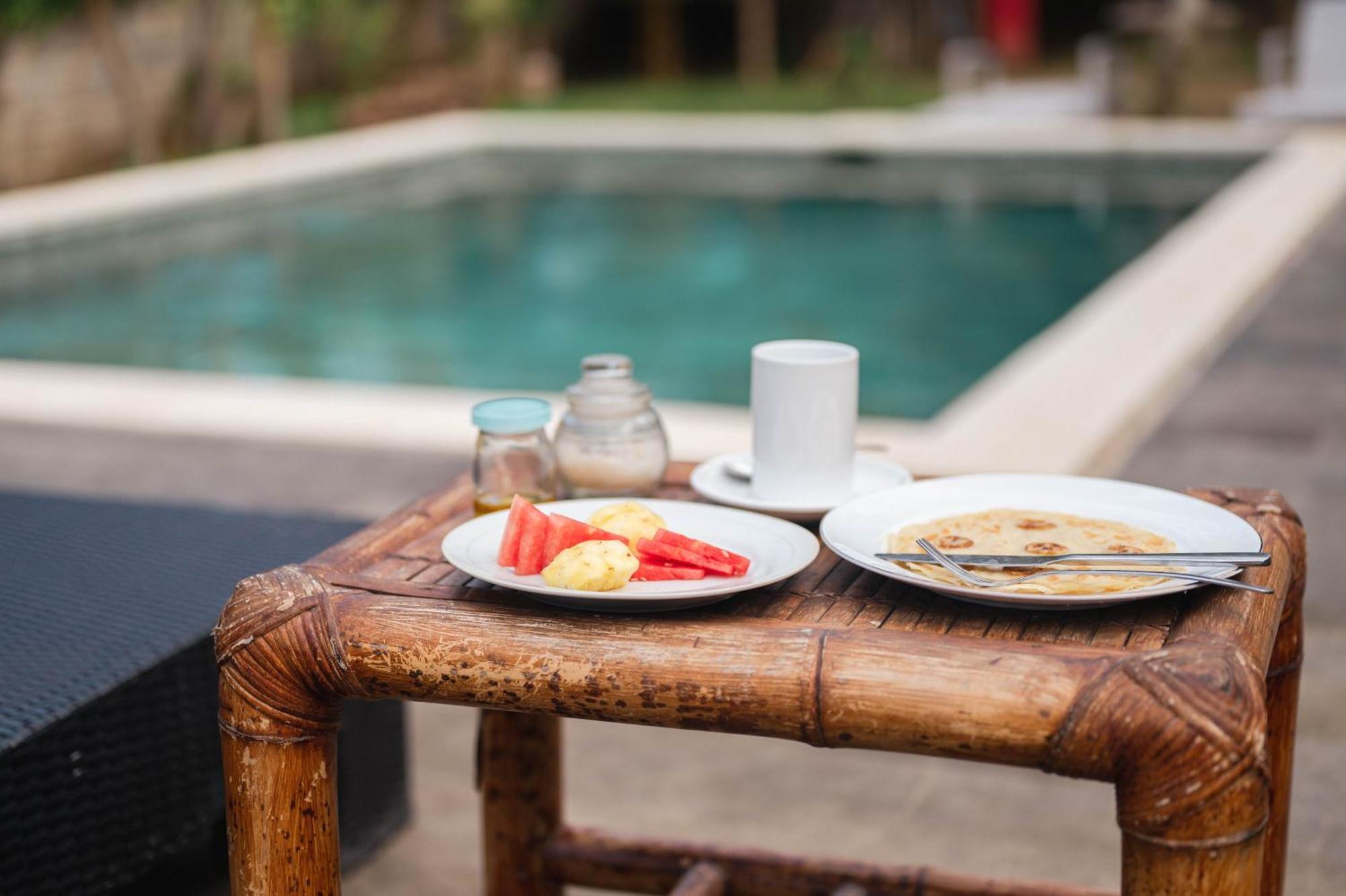 Join Homestay Kuta  Luaran gambar