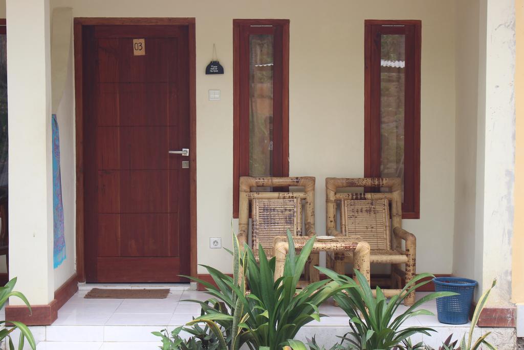 Join Homestay Kuta  Luaran gambar