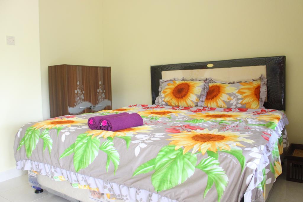 Join Homestay Kuta  Luaran gambar