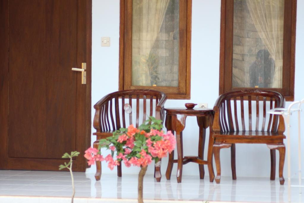 Join Homestay Kuta  Luaran gambar