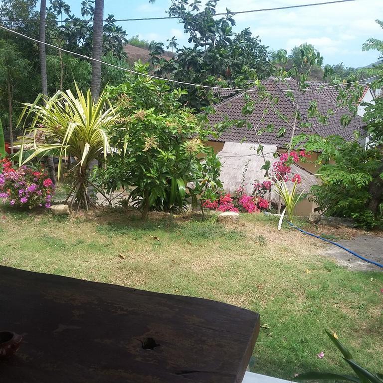 Join Homestay Kuta  Luaran gambar